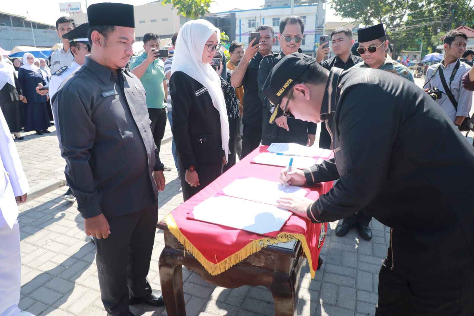 Pejabat Daerah Kota Serang