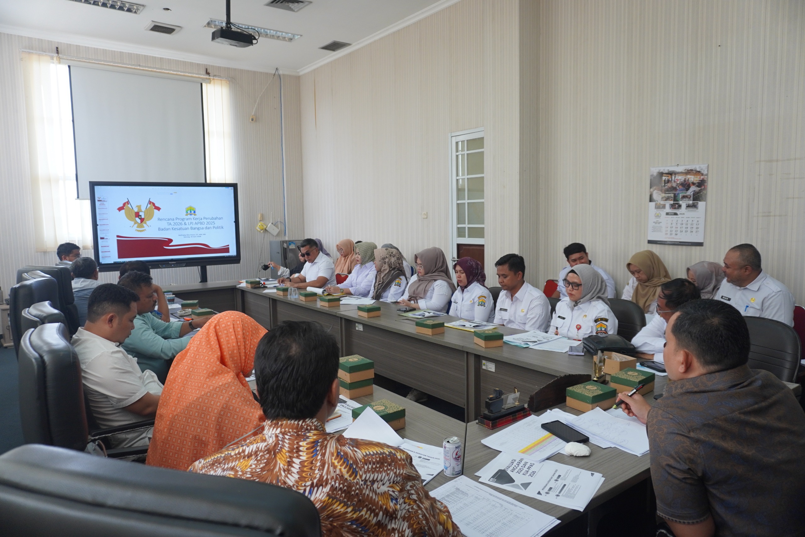 UNDANGAN RAPAT KERJA KOMISI 1 DPRD KOTA SERANG